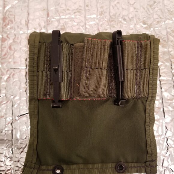 Vintage (1990) Military Issued Stocked First Aid Kit - Picture 6 of 10